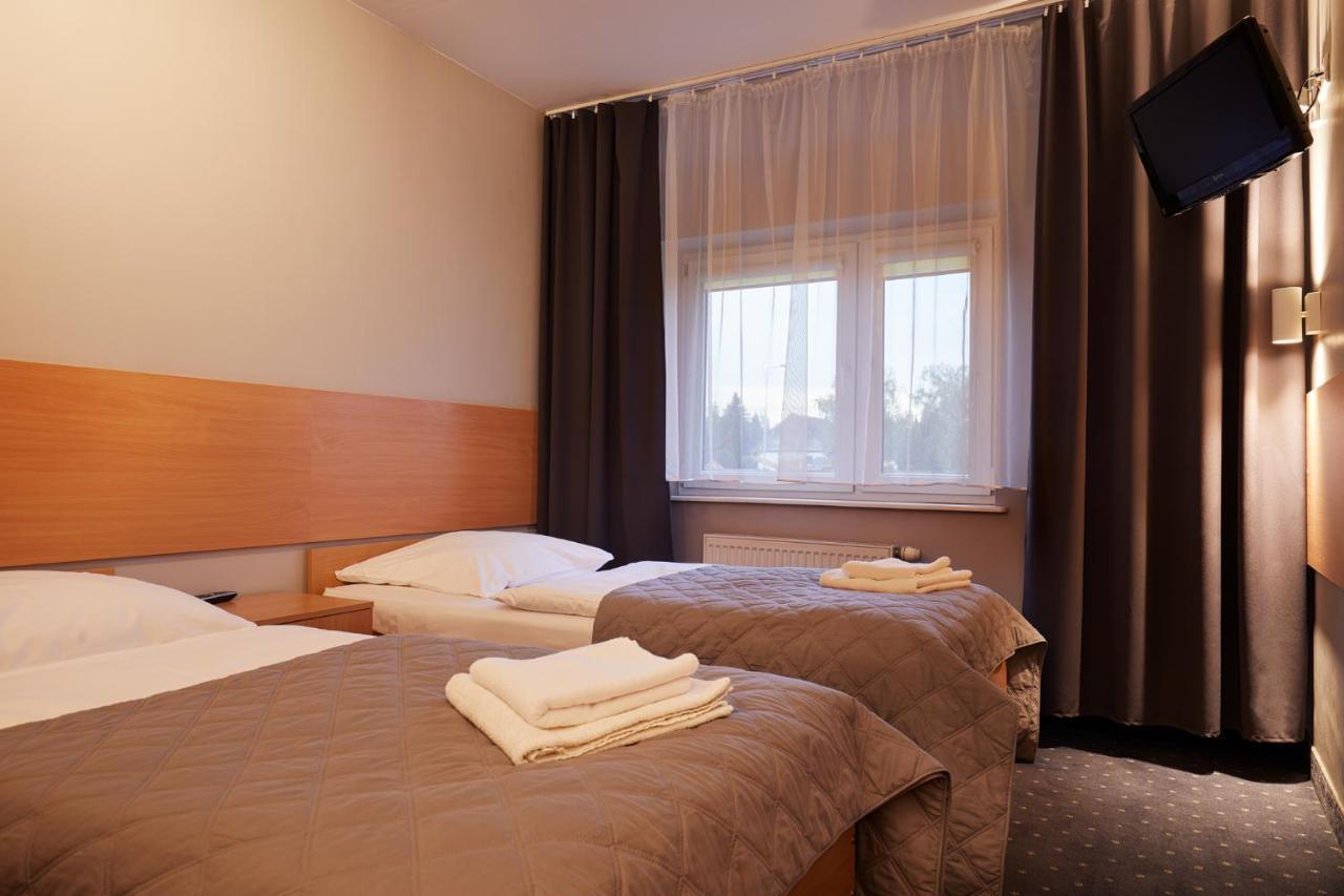 Hotel Wena Kielce Exterior foto
