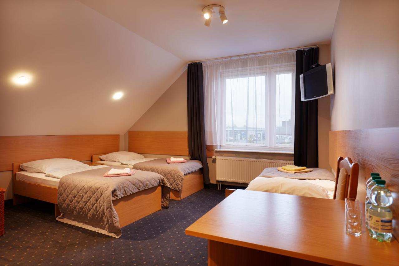 Hotel Wena Kielce Exterior foto